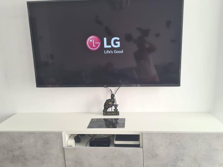 Apartamento Laina Тиас Экстерьер фото
